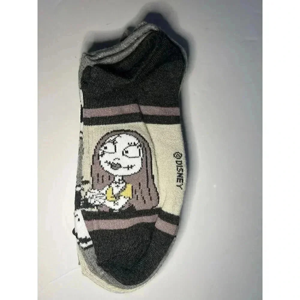 Nightmare Before Christmas Ankle Socks Pairs Set Women's Shoe Size 4-10 Fuzzy - Picture 3 of 6